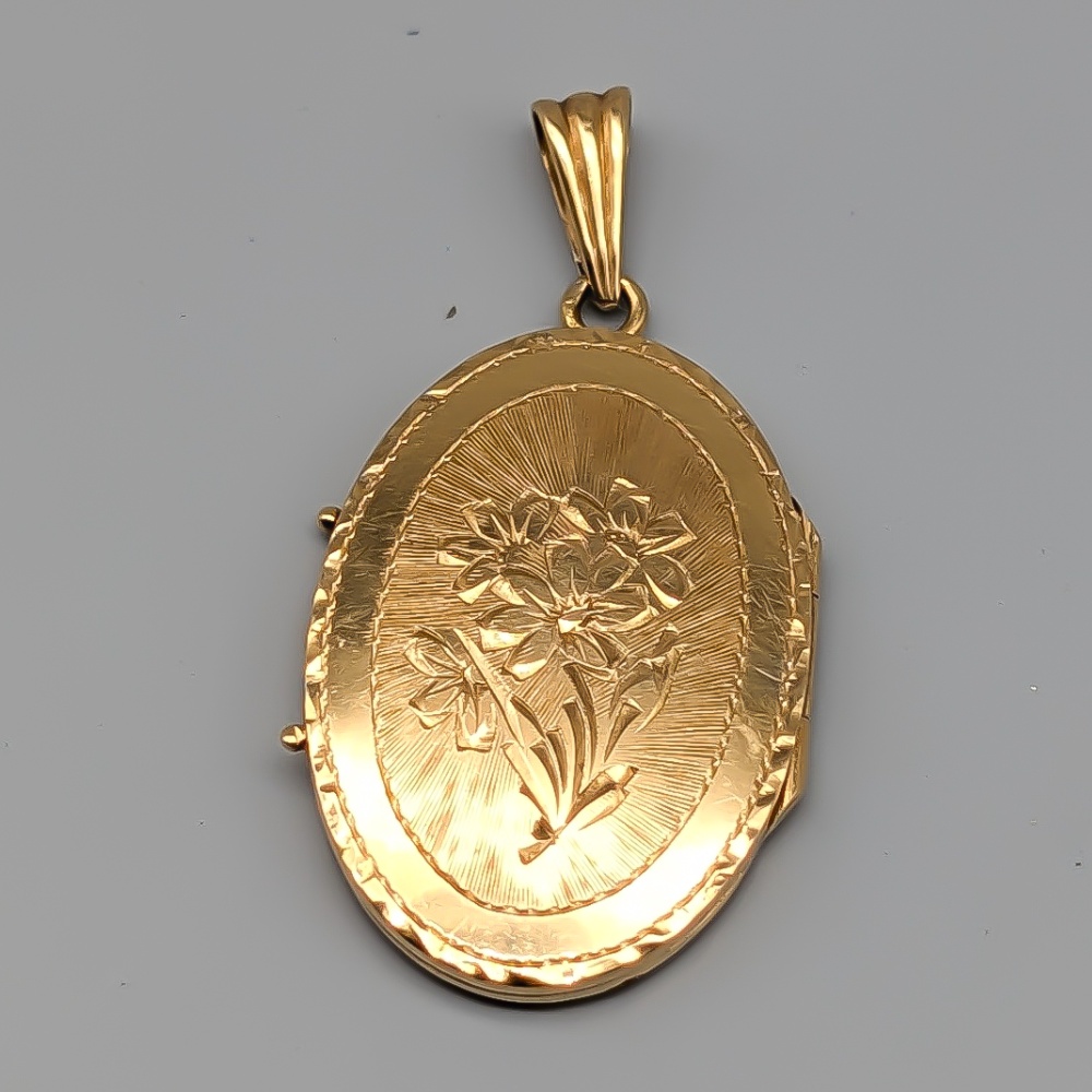 Medaljong i Guld 18K 6.11g 32mm