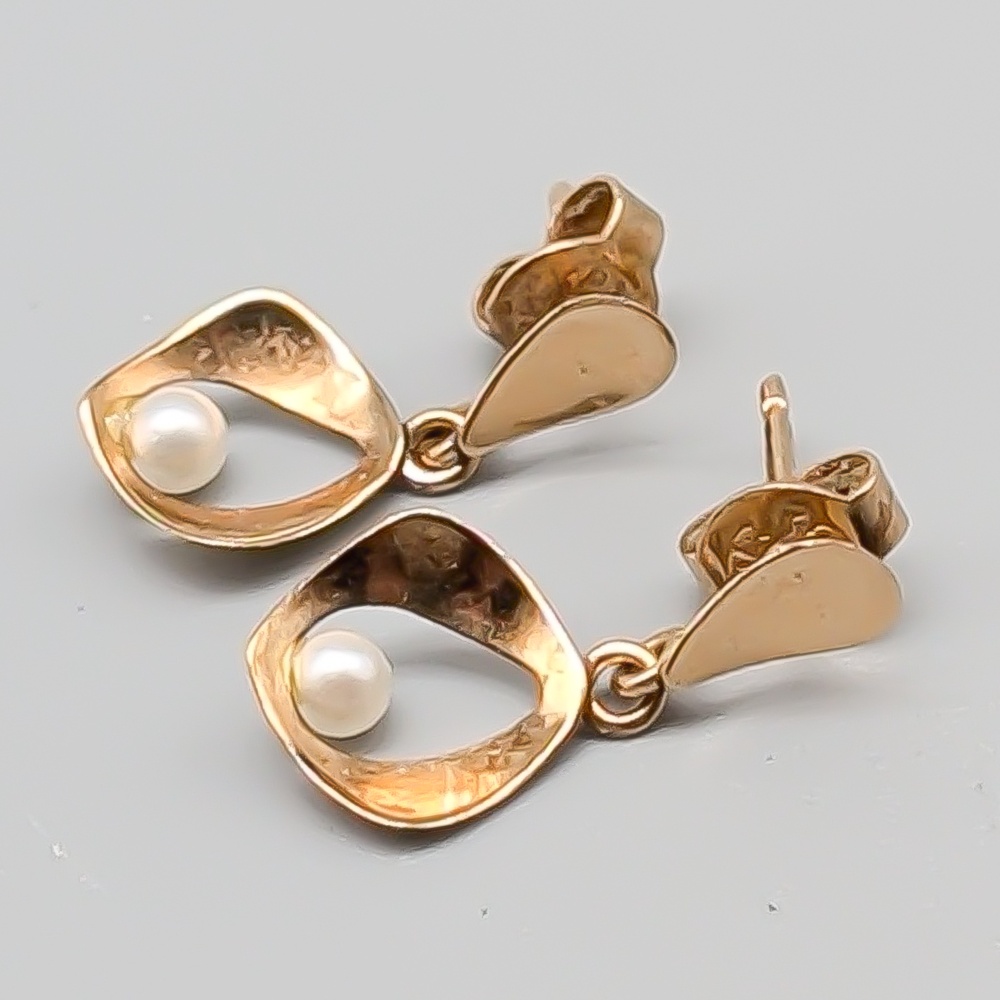 Örhängen i Guld med Odlade Pärlor 18K 1.08g 18mm - Bild 2