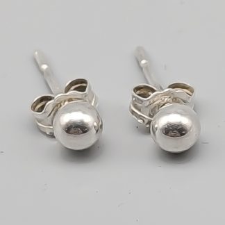 Örhängen i Silver S925 0.44g 4mm
