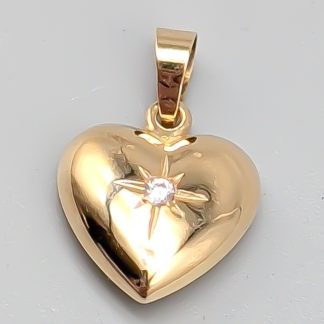 Hänge i Guld med Vit Sten Hjärta 18K 0.77g 14mm