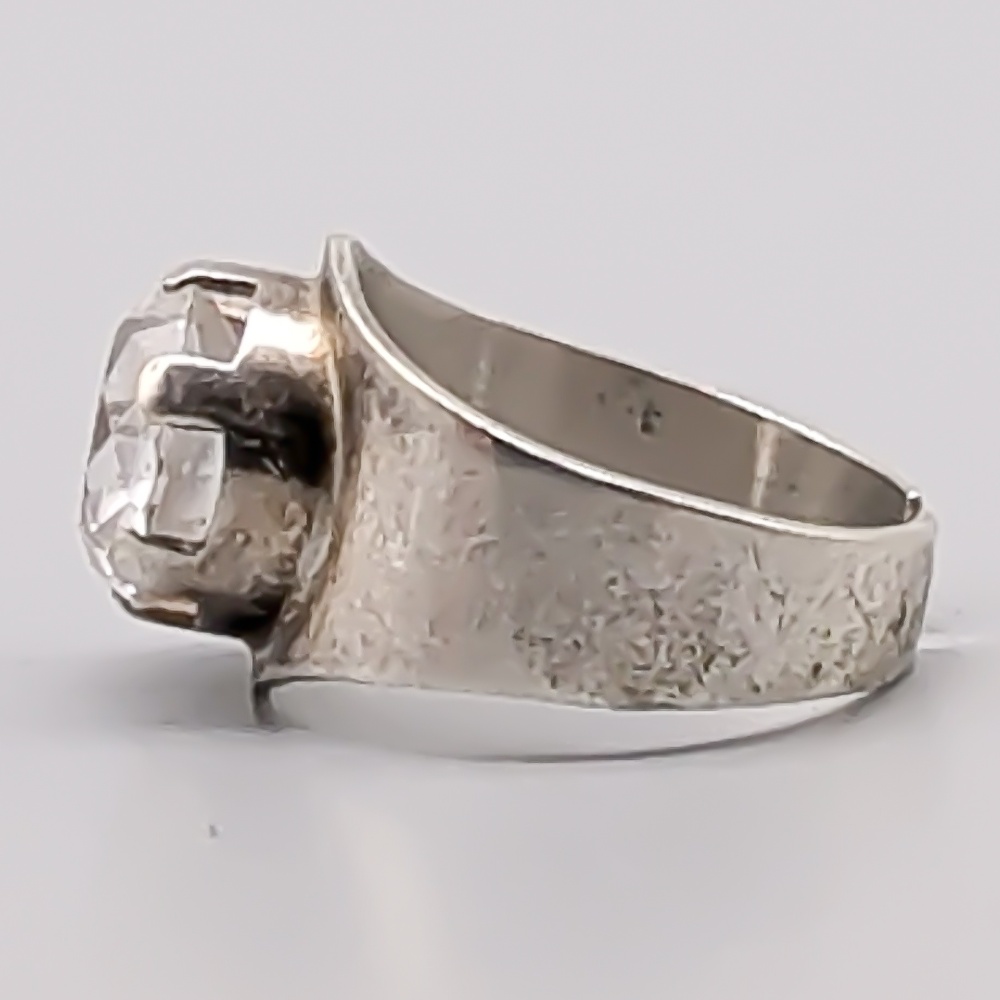 Ring i Silver med Vit Sten S830 4.59g 18mm - Bild 2