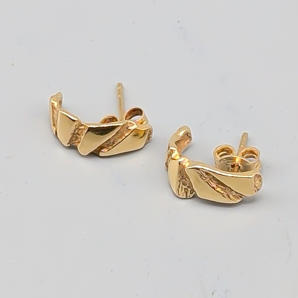 Örhängen i Guld 18K 2.43g 13mm - Bild 2