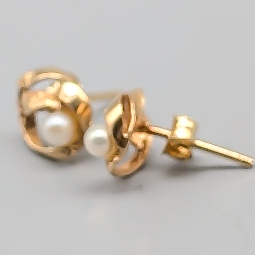 Örhängen i Guld med Odlade Pärlor 18K 1.1g 9mm - Bild 2