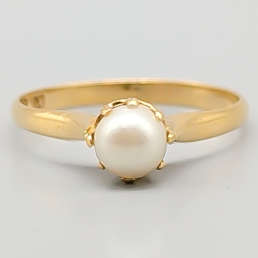Ring i Guld med Odlad Pärla 18K 1.71g 17mm