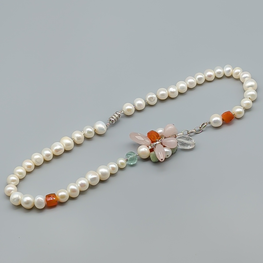 47.5cm Collier i Vitguld 18K 77.24g