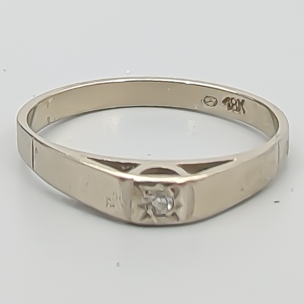 Diamantring i Vitguld 18K 1.79g 17mm