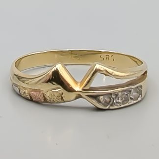 Ring i Flerfärgat Guld med Vita Stenar 14K 2.08g 17.25mm