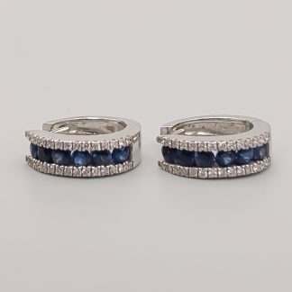 Creoler i Vitguld med Diamanter och Blå Stenar 18K 3.89g 13mm