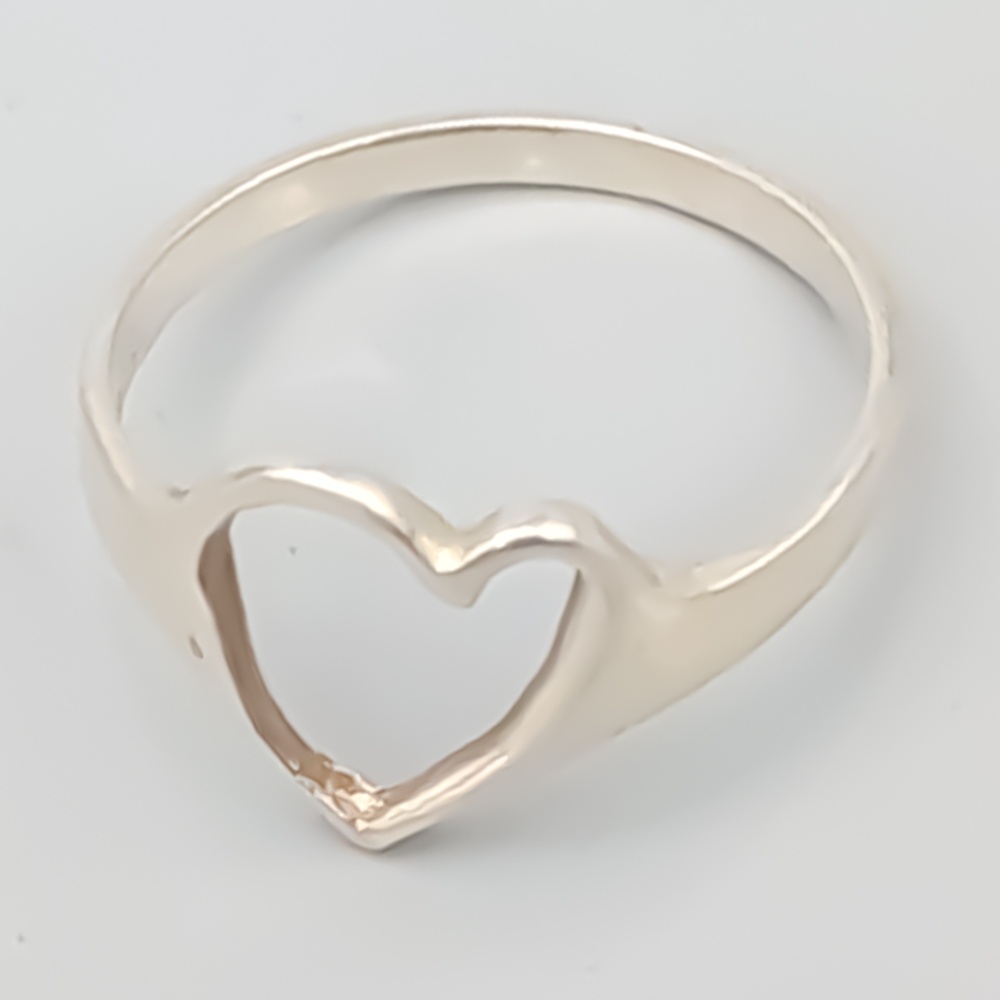 Ring i Silver Hjärta S925 1.2g 16mm