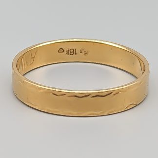 Mönstrad guldring 18K 3.12g 19.25mm
