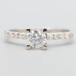Solitärring i Vitguld med Diamanter-1