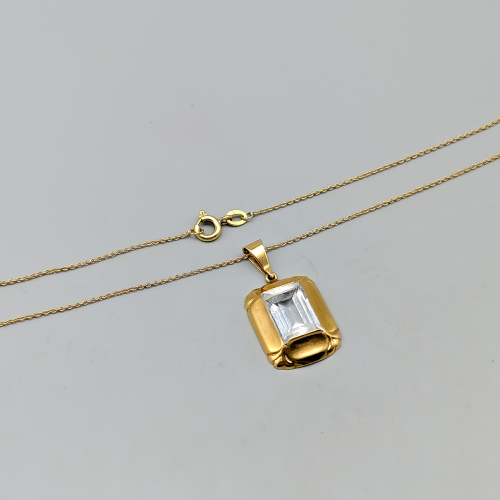 51.5cm Ankarlänk i Guld med Hänge med Vit Sten 18K 4.06g