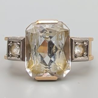 Ring i Flerfärgat Guld med Vita Stenar 18K 5.29g 17.25mm