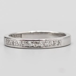 Alliansring i Vitguld med Diamanter-2