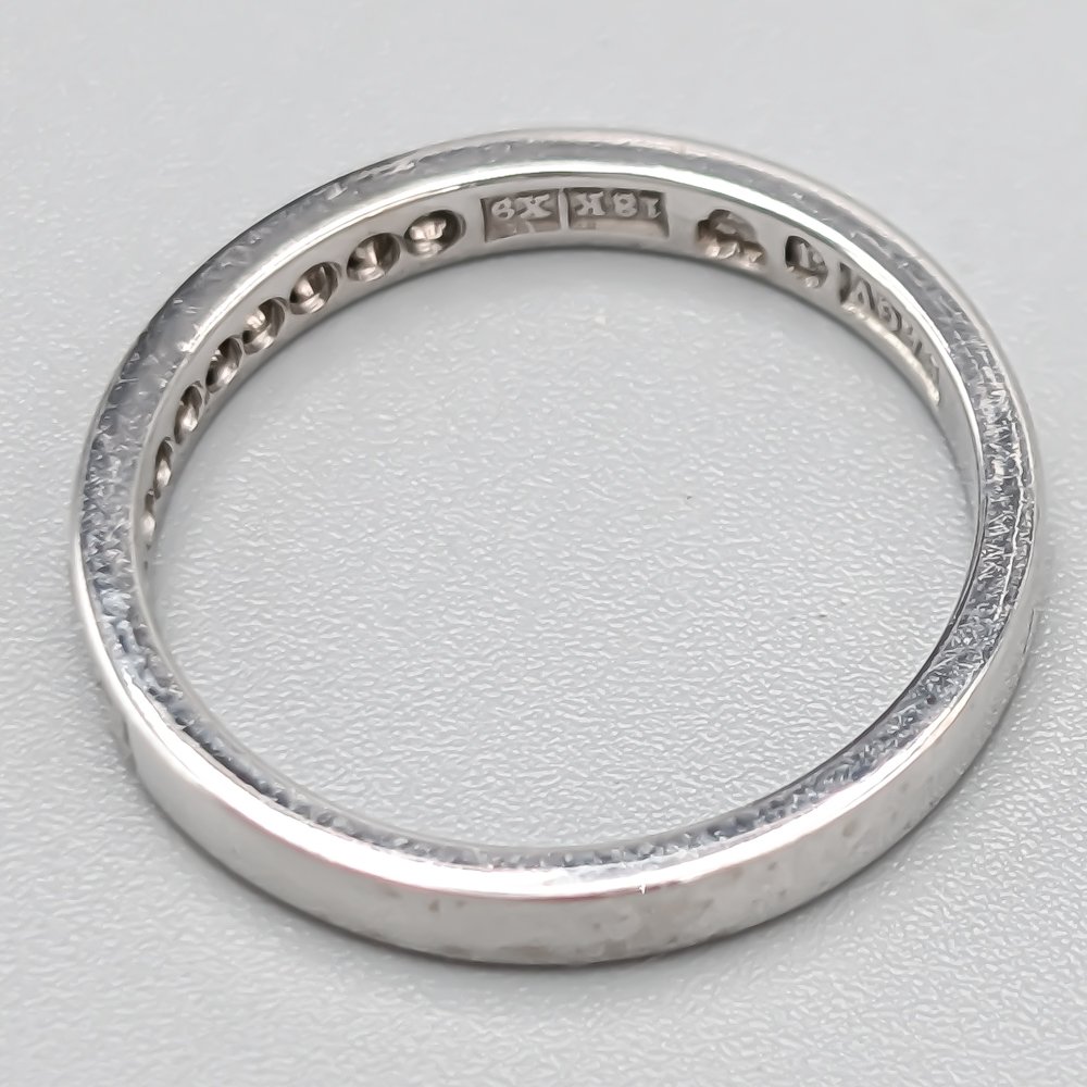 Alliansring i Vitguld med Diamanter-0