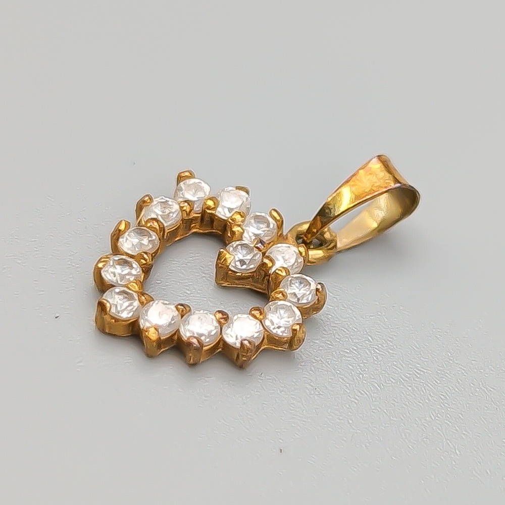 Hänge i Guld med Vita Stenar Hjärta 18K 1.07g 14mm - Bild 2
