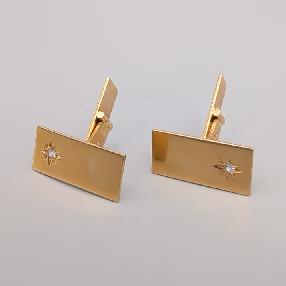 Manschettknappar i Guld med Vita Stenar 18K 10.2g 22mm