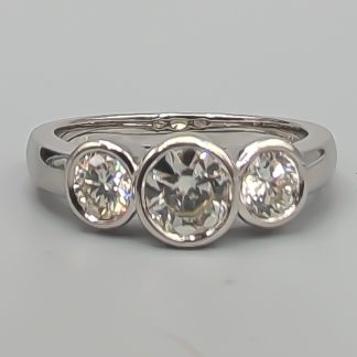 Trestensring i Guld med Diamanter 18K 4.87g 16.75mm