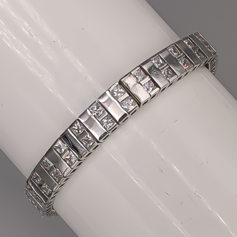 19cm Armband i Vitguld med Vita Stenar 18K 19.12g