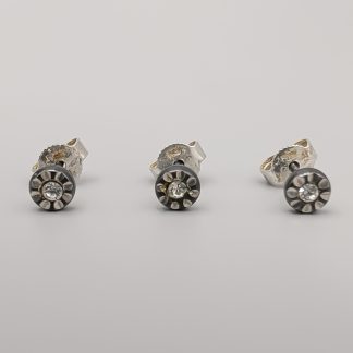 3 st Örhängen i Silver med Vita Stenar S925 1.35g 4.5mm