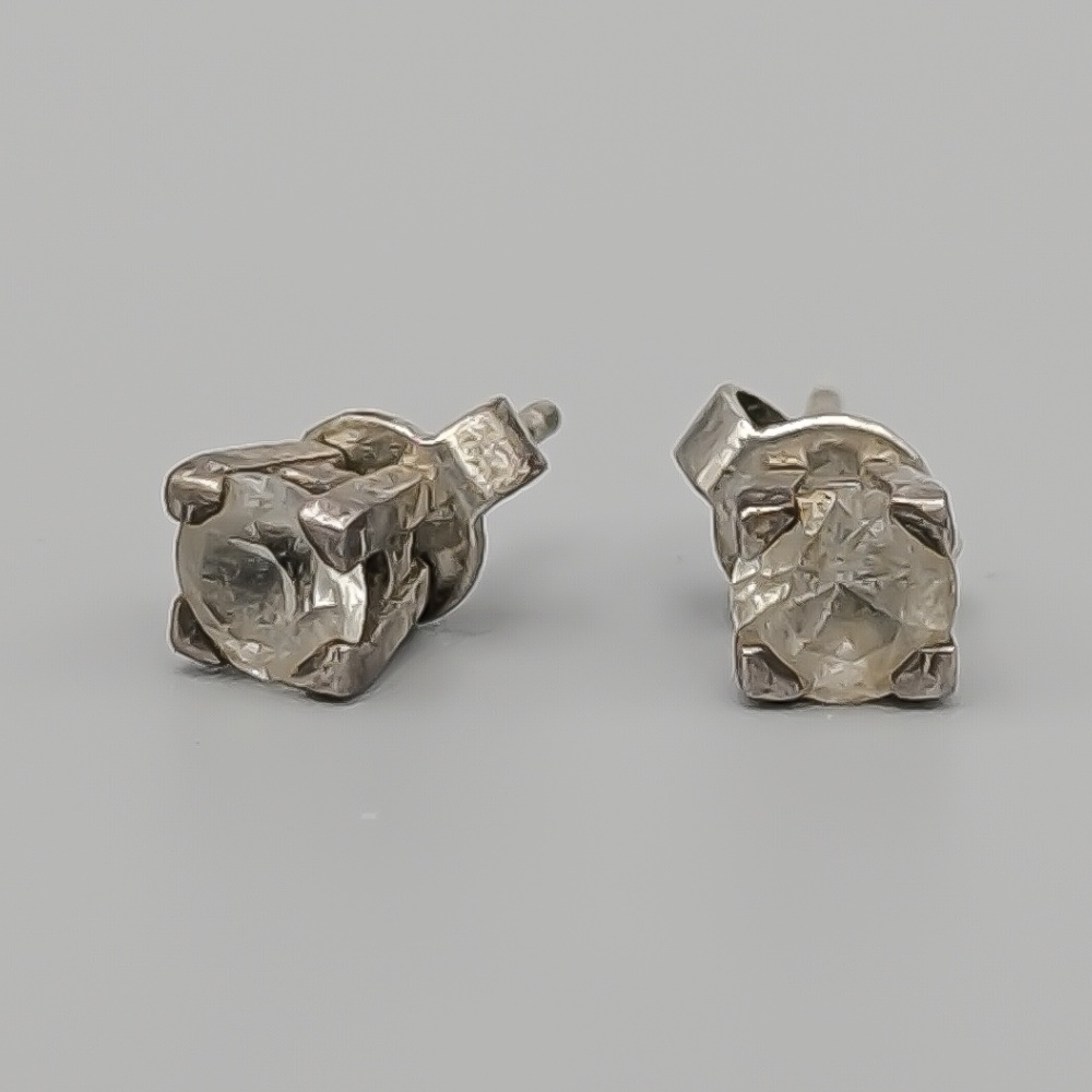 Örhängen i Silver med Vita Stenar S925 1.45g 5mm