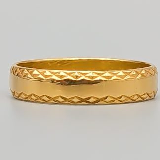 Mönstrad ring i Guld 18K 3.73g 19mm