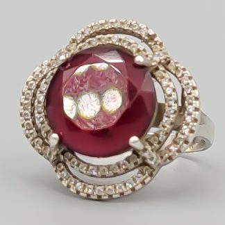 Ring i Silver med Röd och Vita Stenar S925 6.21g 17.5mm