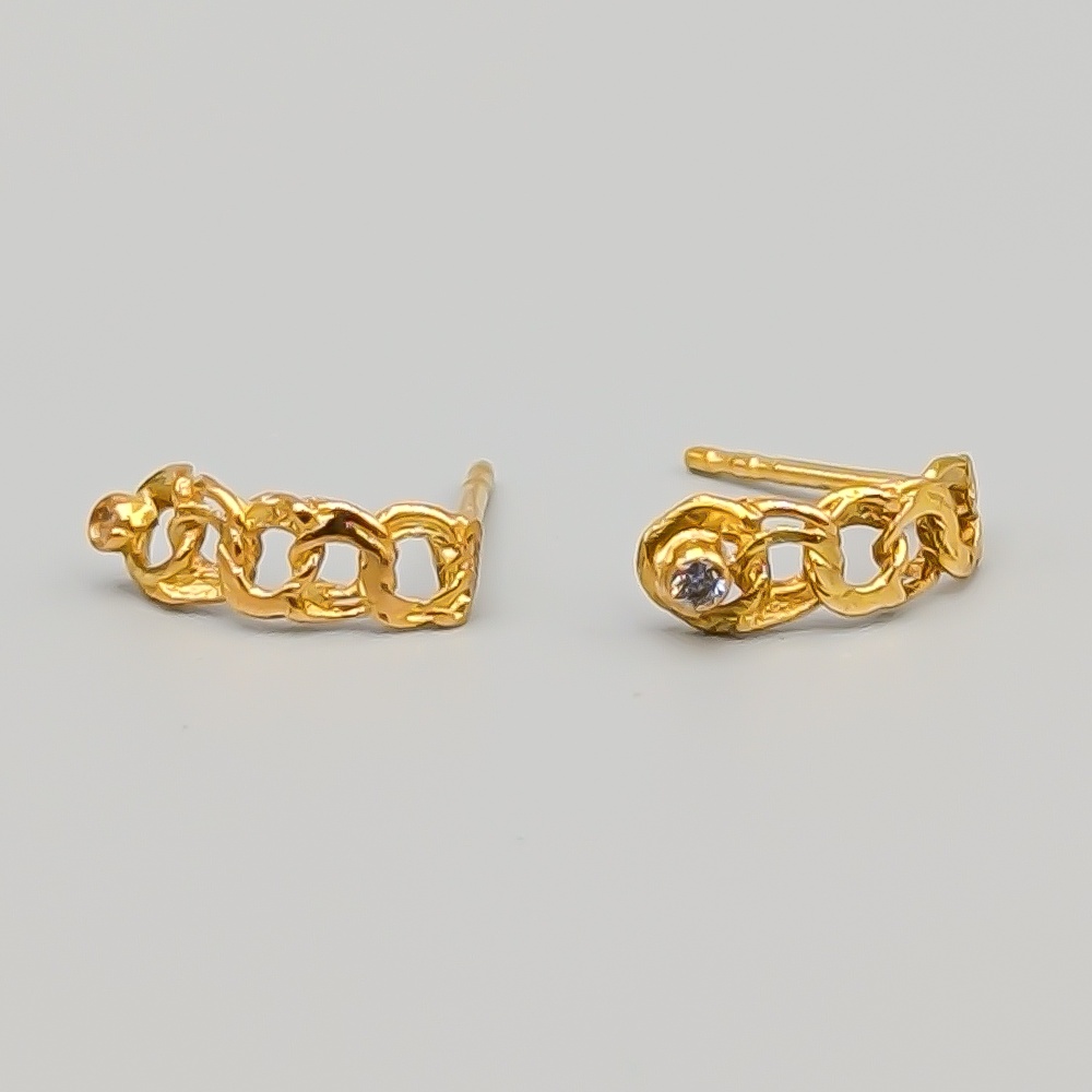 Örhängen i Guld Bismarck med Vita Stenar 18K 0.85g 13mm