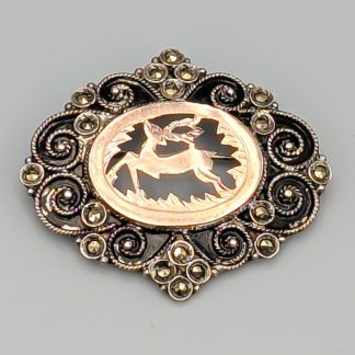 Brosch i Silver med Förgyllda Detaljer och Markasiter S830 6.24g 41mm