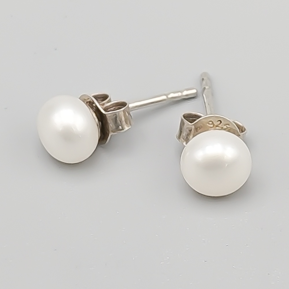 Örhängen i Silver med Odlade Pärlor S925 0.99g 7mm