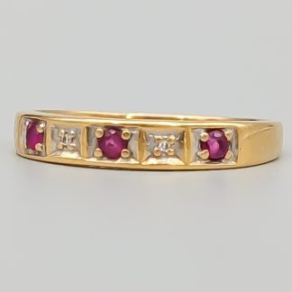 Diamantring i Guld med Rubiner 18K 2.01g 18mm