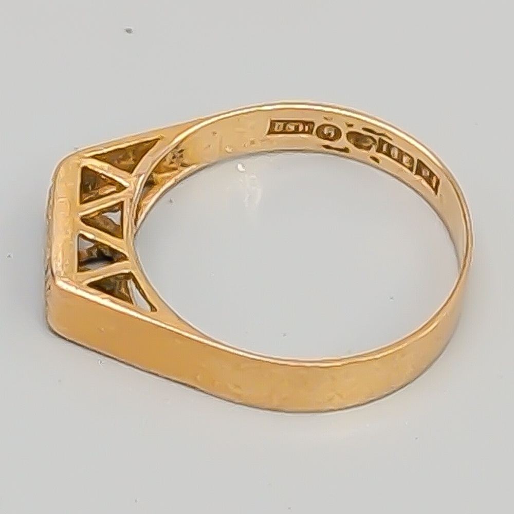 Trestensring i Guld med Vita Stenar 18K 1.82g 17mm - Bild 2