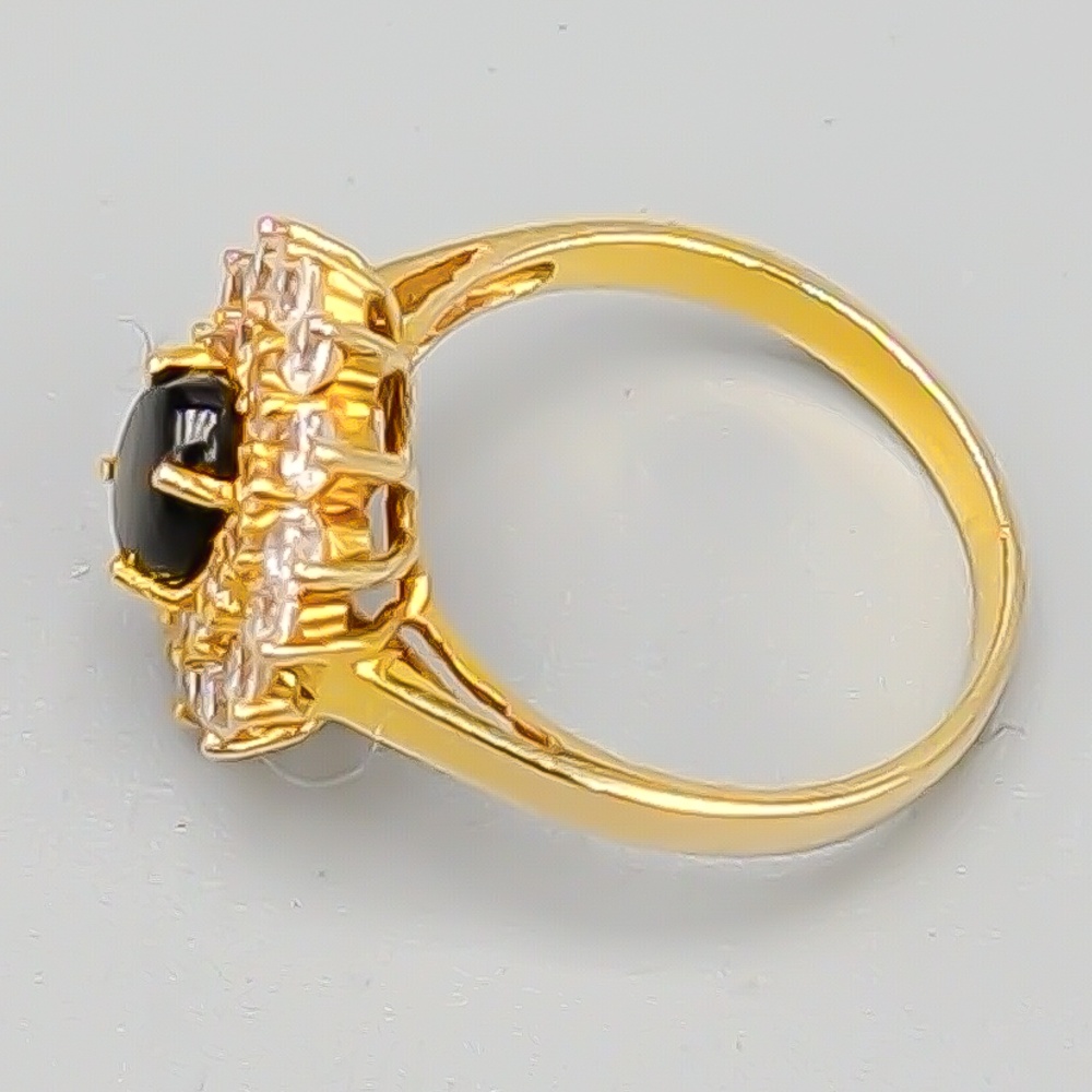 Camoséring i Guld med Syntetisk Stjärnsafir och Vita Stenar 14K 4.88g 18.5mm - Bild 3
