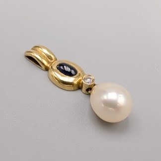 Diamanthänge i Guld med Odlad Pärla 18K 2.67g 28mm