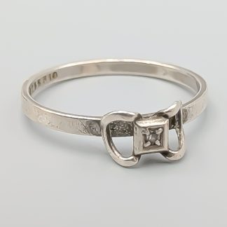 Ring i Silver med Vit Sten S830 0.98g 16.75mm