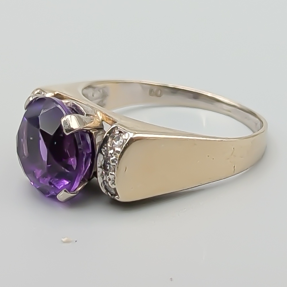 Diamantring i Vitguld med Ametist 18K 3.06g 16.25mm - Bild 2