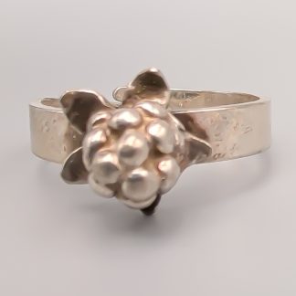 Ring i Silver Bjärnbär S925 4.69g 18mm