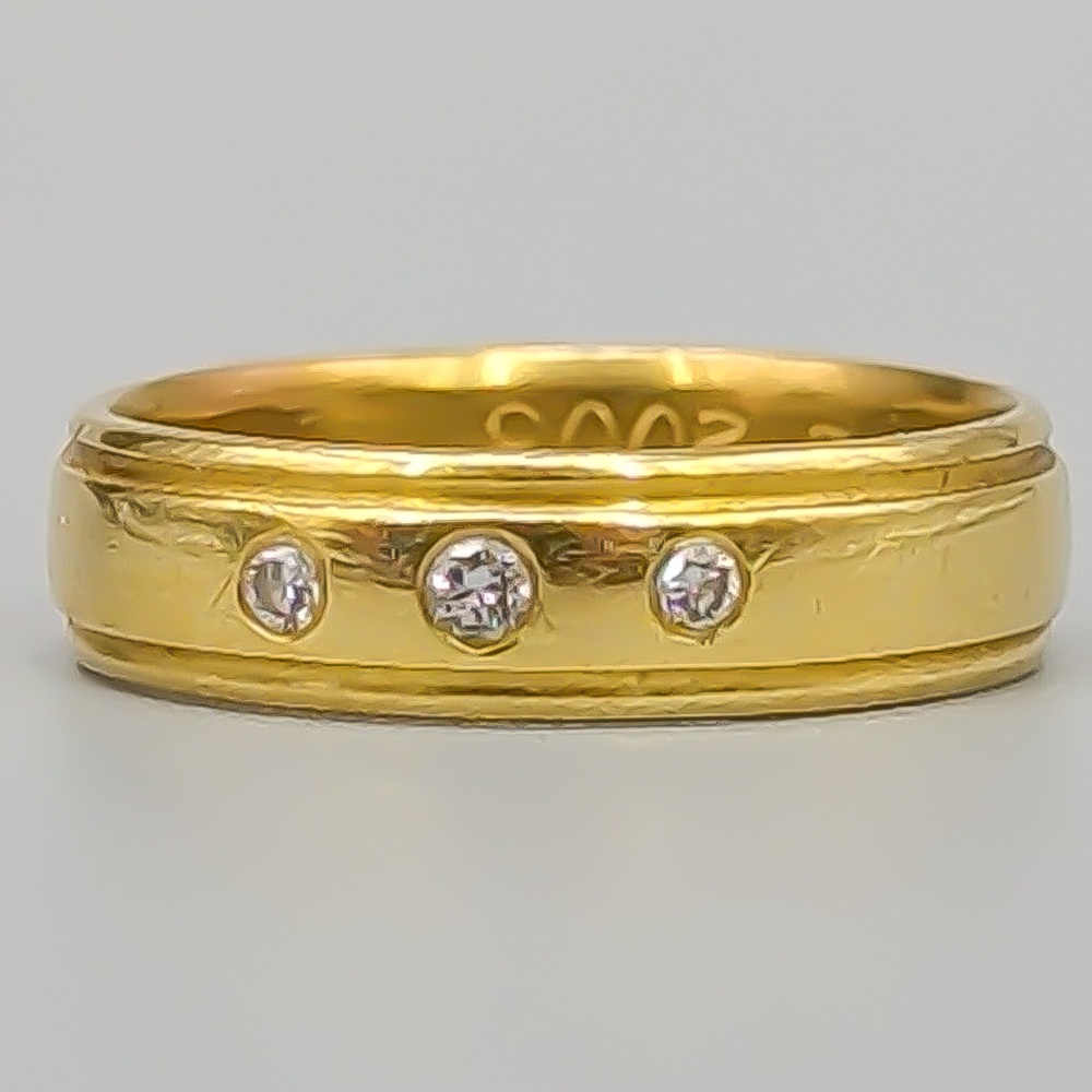 Diamantring i Guld 18K 5.02g 17.25mm