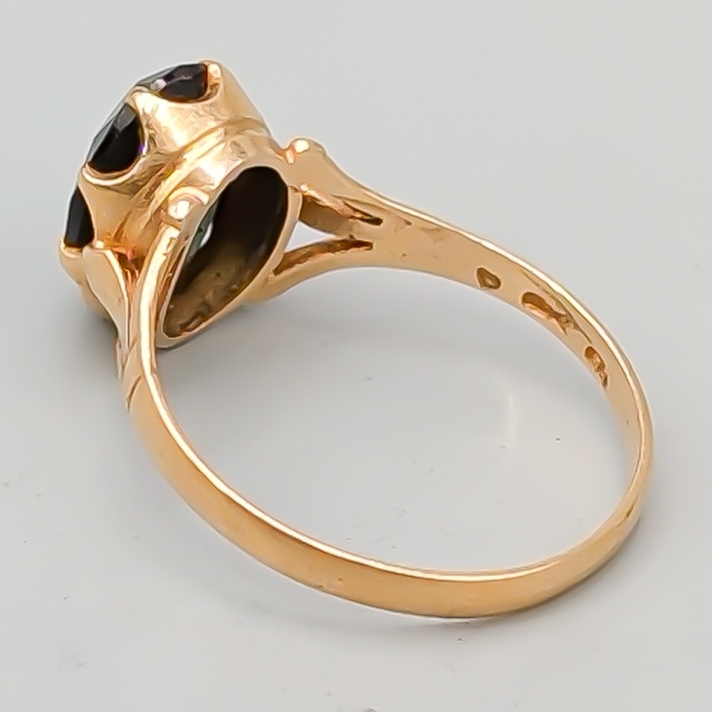Ring i Guld med Grön Sten 14K 3.09g 19mm - Bild 2