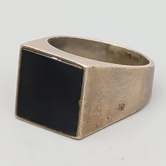 Ring i Silver med Svart Sten S925 16.01g 21.5mm