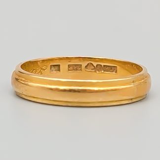 Ring i Guld 18K 3.42g 17.25mm