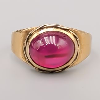 Ring i Guld med Röd Sten 18K 2.75g 16mm
