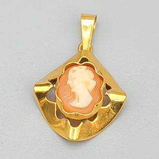 Hänge i Guld med Kamé 18K 1.3g 20mm