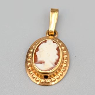 Hänge i Guld med Kamé 18K 0.47g 14mm