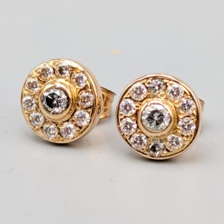Diamantörhängen i Guld 18K 3.8g 9mm
