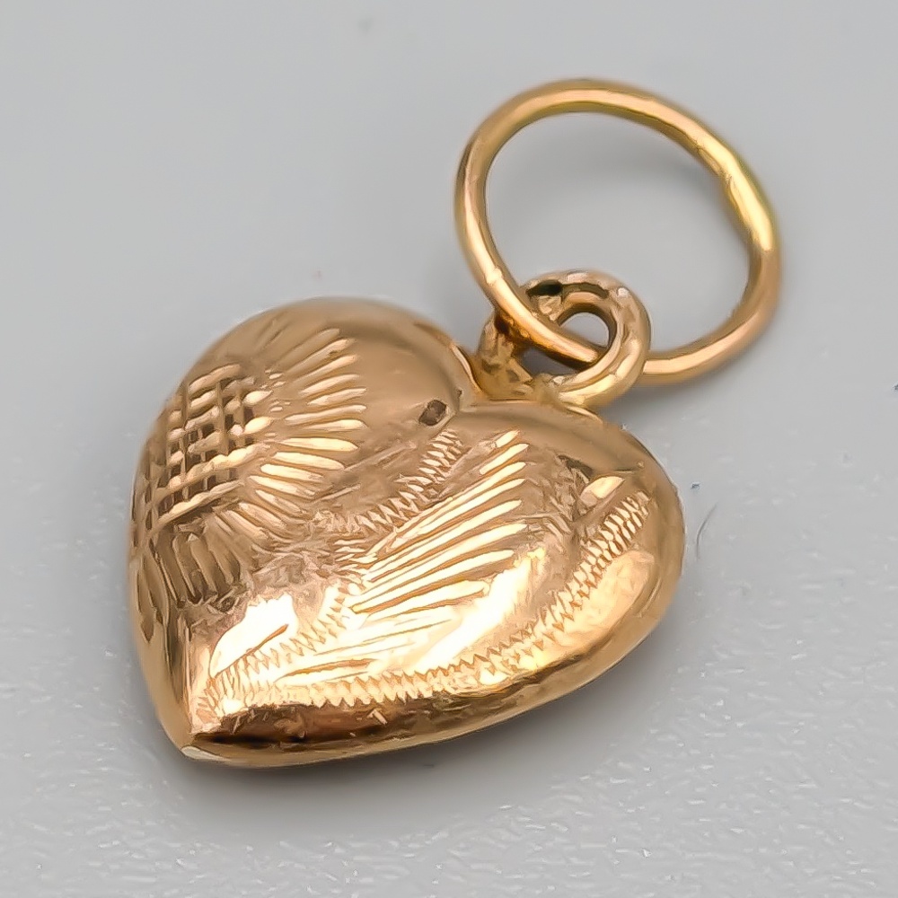Hänge i Guld 18K 0.46g 12mm