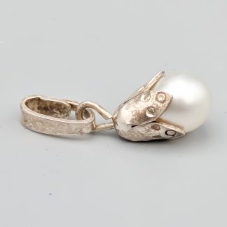 Hänge i Silver med Fauxpärla S830 0.9g 13mm