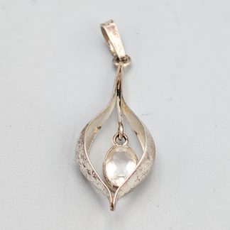 Hänge i Silver med Vit Sten S925 2.27g 37mm